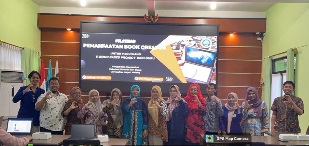 Para Pendidik di SMK Negeri 1 Malang Mendapatkan Pelatihan Pemanfaatan Book Creator dalam Pembuatan E-book Based Project dalam menunjang SDGs ke 4 tentang Pendidikan berkualitas